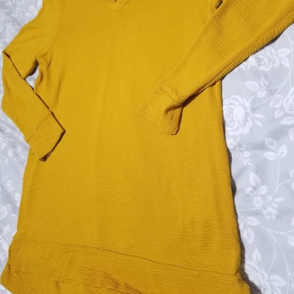 Adrianna Papell Long Sleeve Oversized Tunic - small - Picture 3 of 8